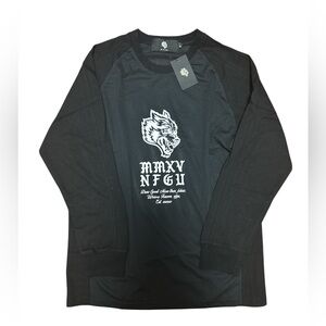 Darc Sport Wolves Jersey Size: Medium NWT